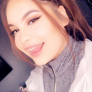 Meet your Posher, Myrandha